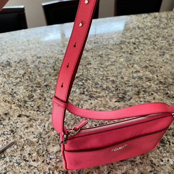 NEW Kate Spade Leather Crossbody Purse Coral πͺΈ Pink with Adjustable Strap - Picture 7 of 14